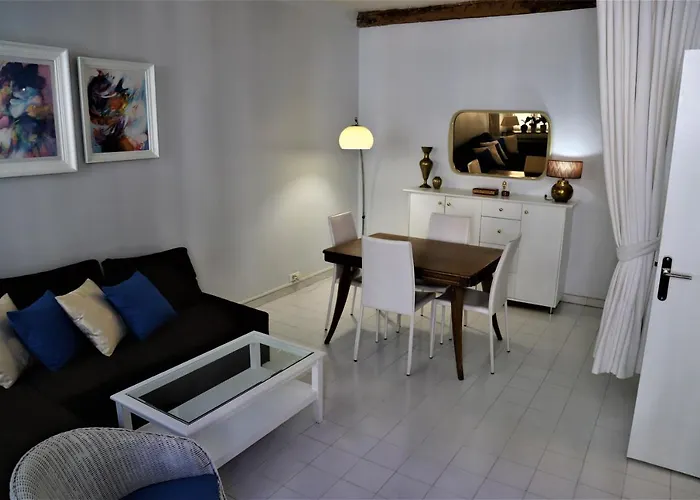 Hoche Cannes Centre \